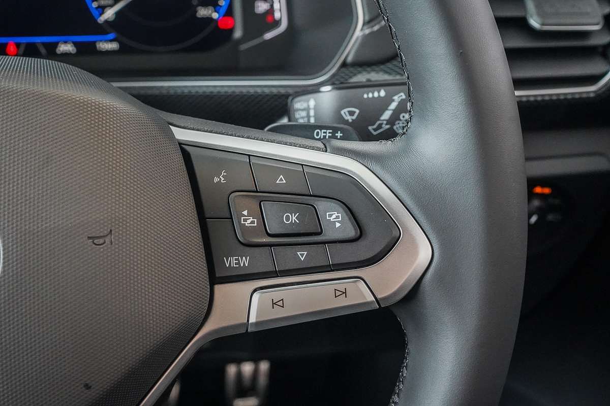 2025 Volkswagen T-Cross 85TSI R-Line D31