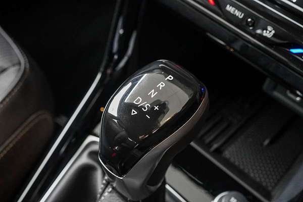 2025 Volkswagen T-Cross 85TSI R-Line D31