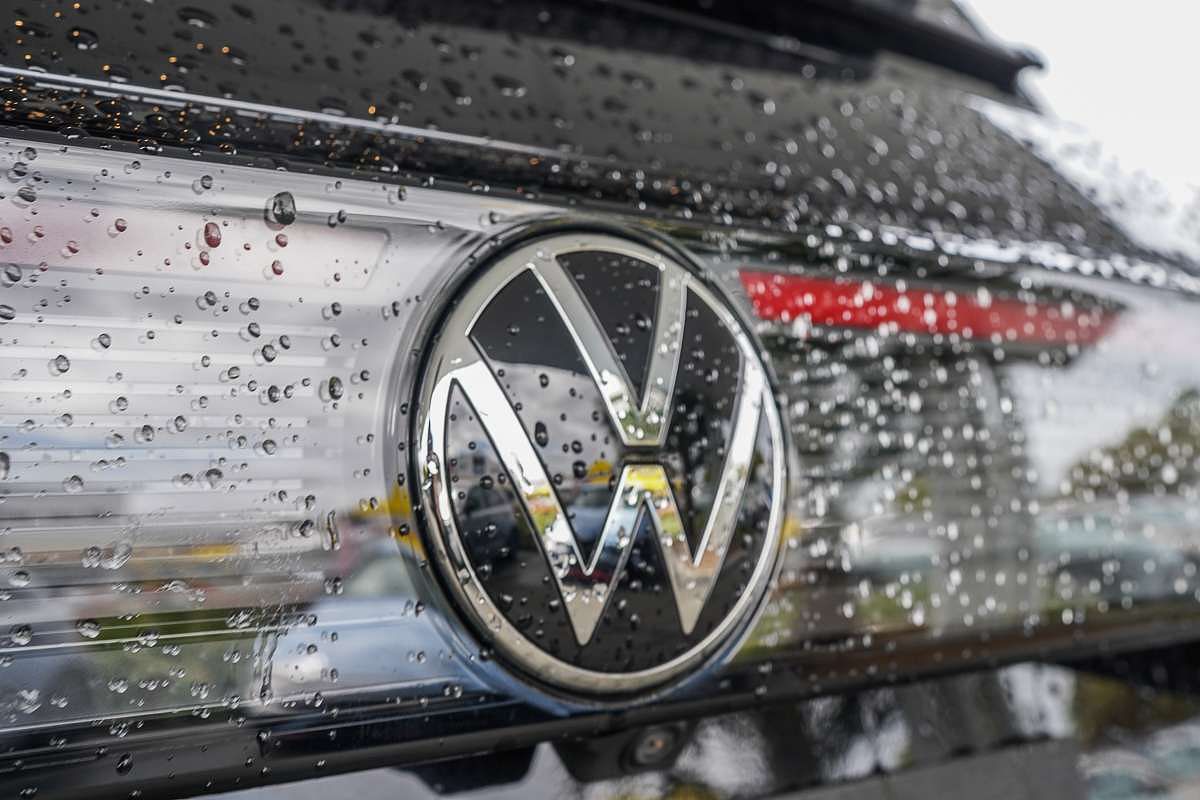 2025 Volkswagen T-Cross 85TSI R-Line D31