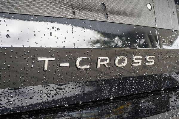 2025 Volkswagen T-Cross 85TSI R-Line D31