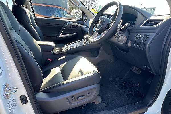 2024 Mitsubishi Pajero Sport Exceed QG