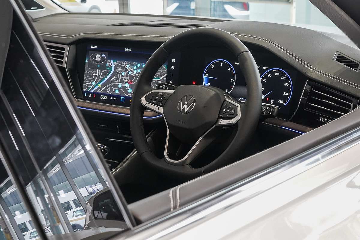 2025 Volkswagen Touareg 210TDI Elegance RC