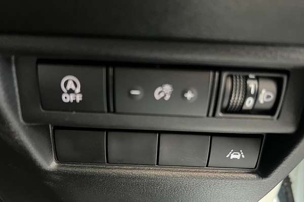 2025 Mitsubishi Triton GLX MV Rear Wheel Drive