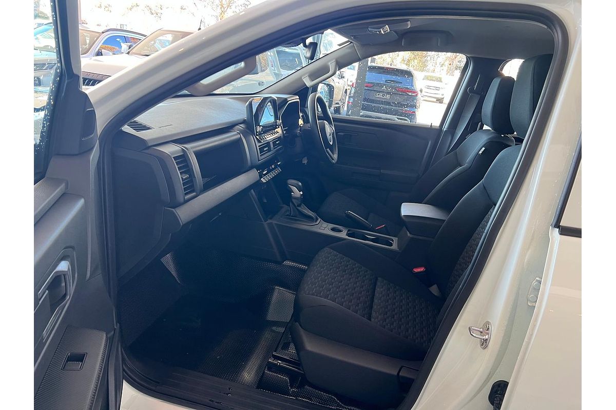 2025 Mitsubishi Triton GLX MV Rear Wheel Drive