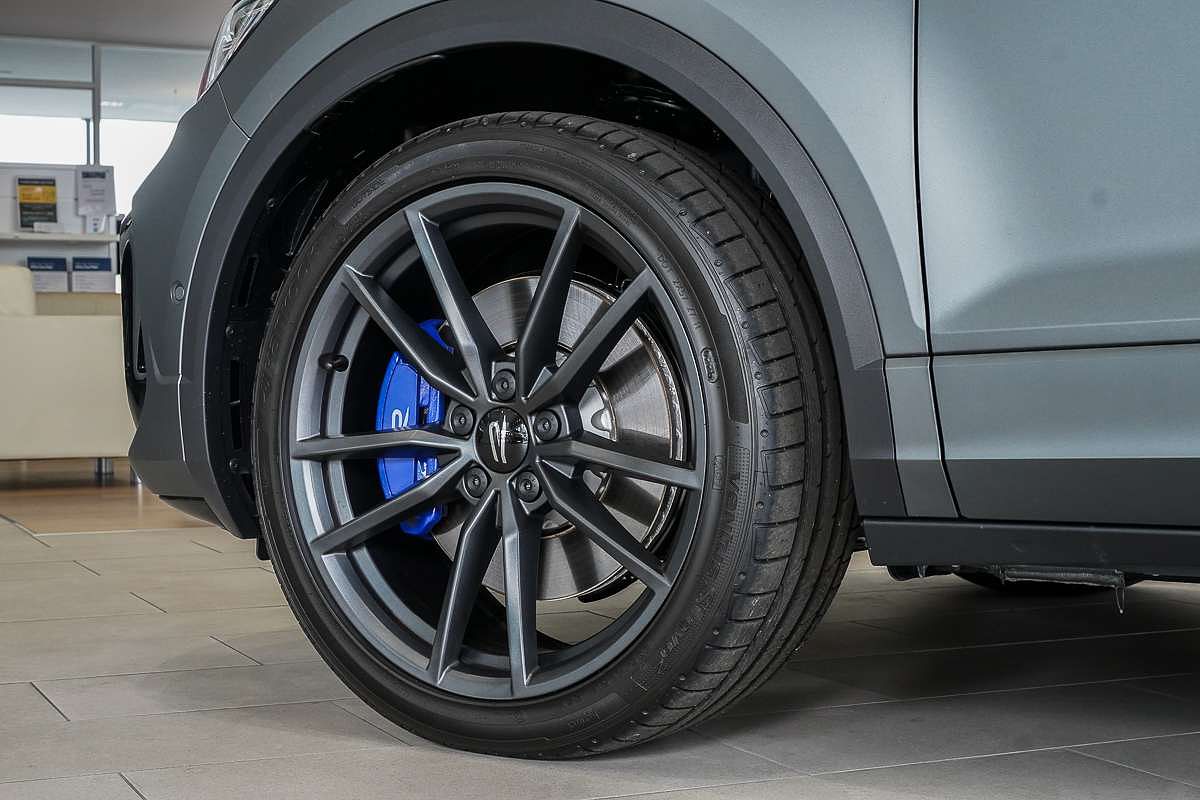 2025 Volkswagen T-Roc R Wolfsburg Edition D11