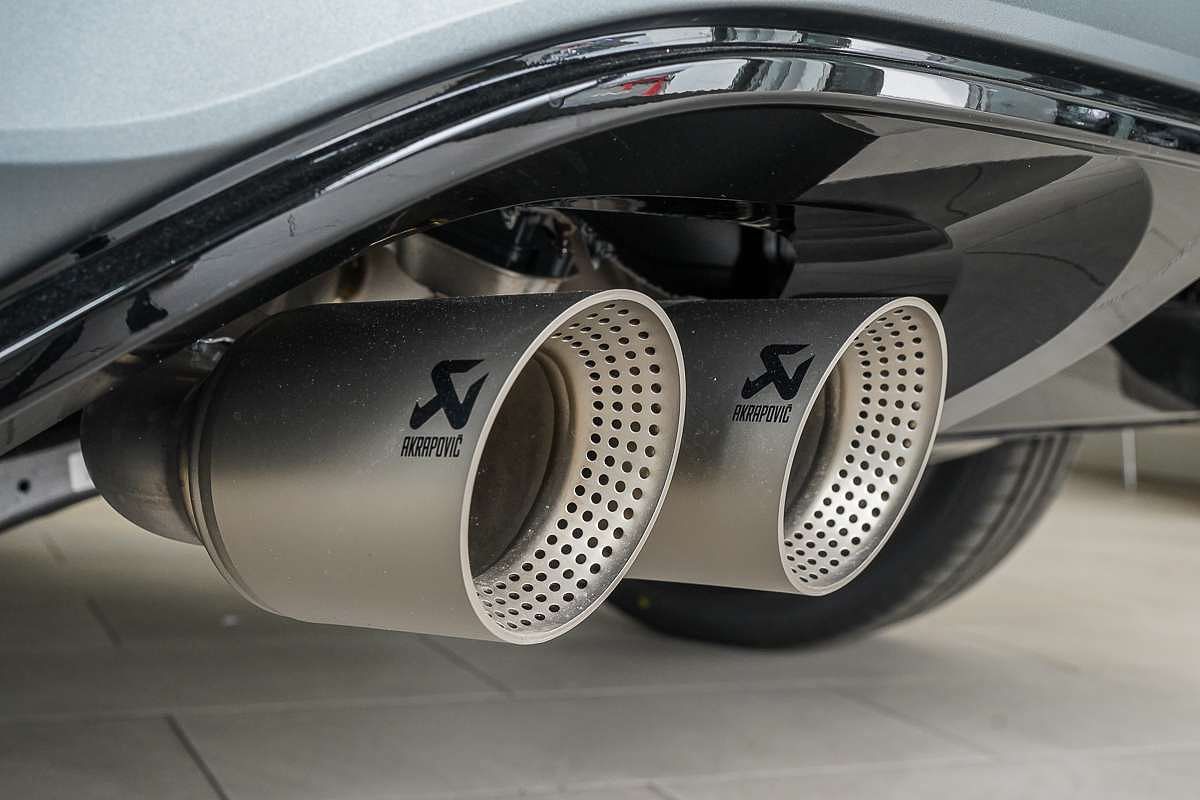 2025 Volkswagen T-Roc R Wolfsburg Edition D11