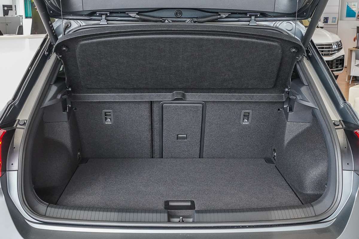 2025 Volkswagen T-Roc R Wolfsburg Edition D11