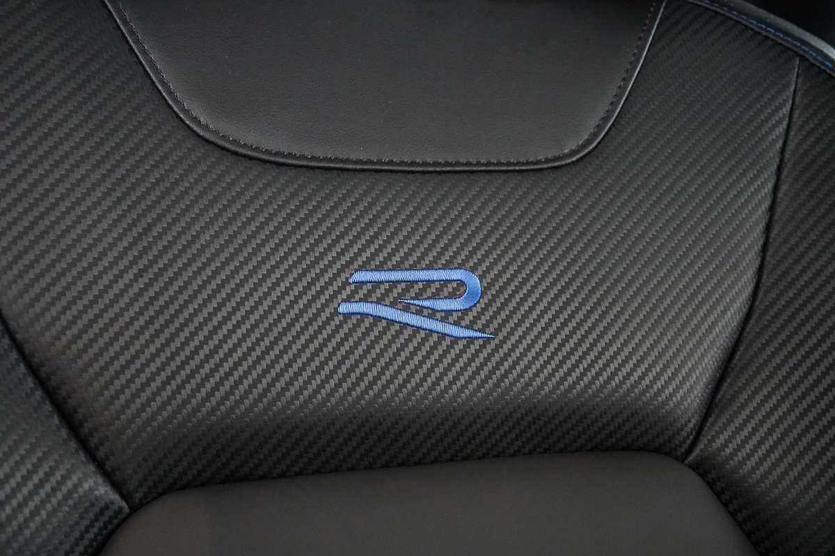 2025 Volkswagen T-Roc R Wolfsburg Edition D11