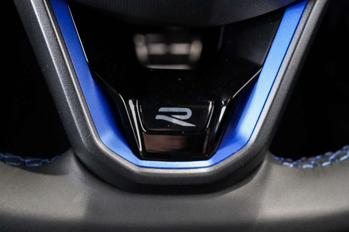 2025 Volkswagen T-Roc R Wolfsburg Edition D11