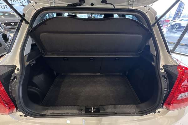 2023 Suzuki Swift GL AZ Series II