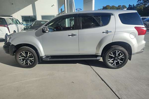 2020 Isuzu MU-X LS-U
