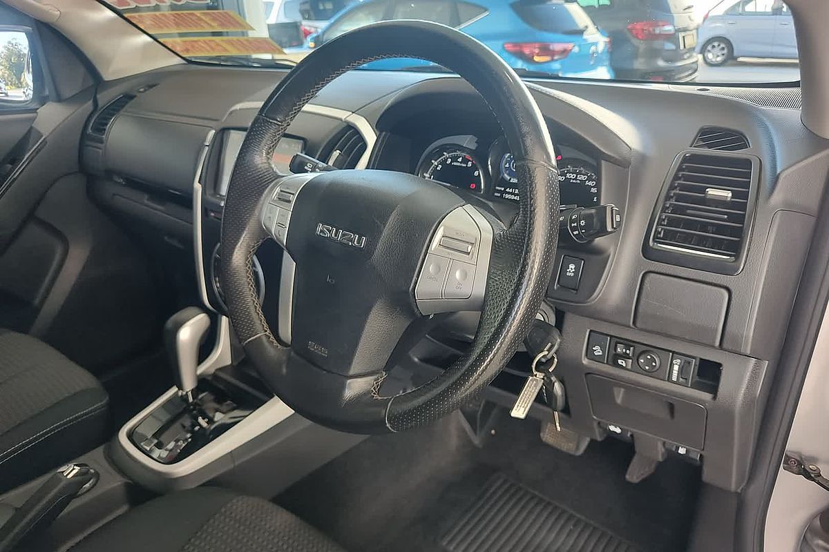 2020 Isuzu MU-X LS-U