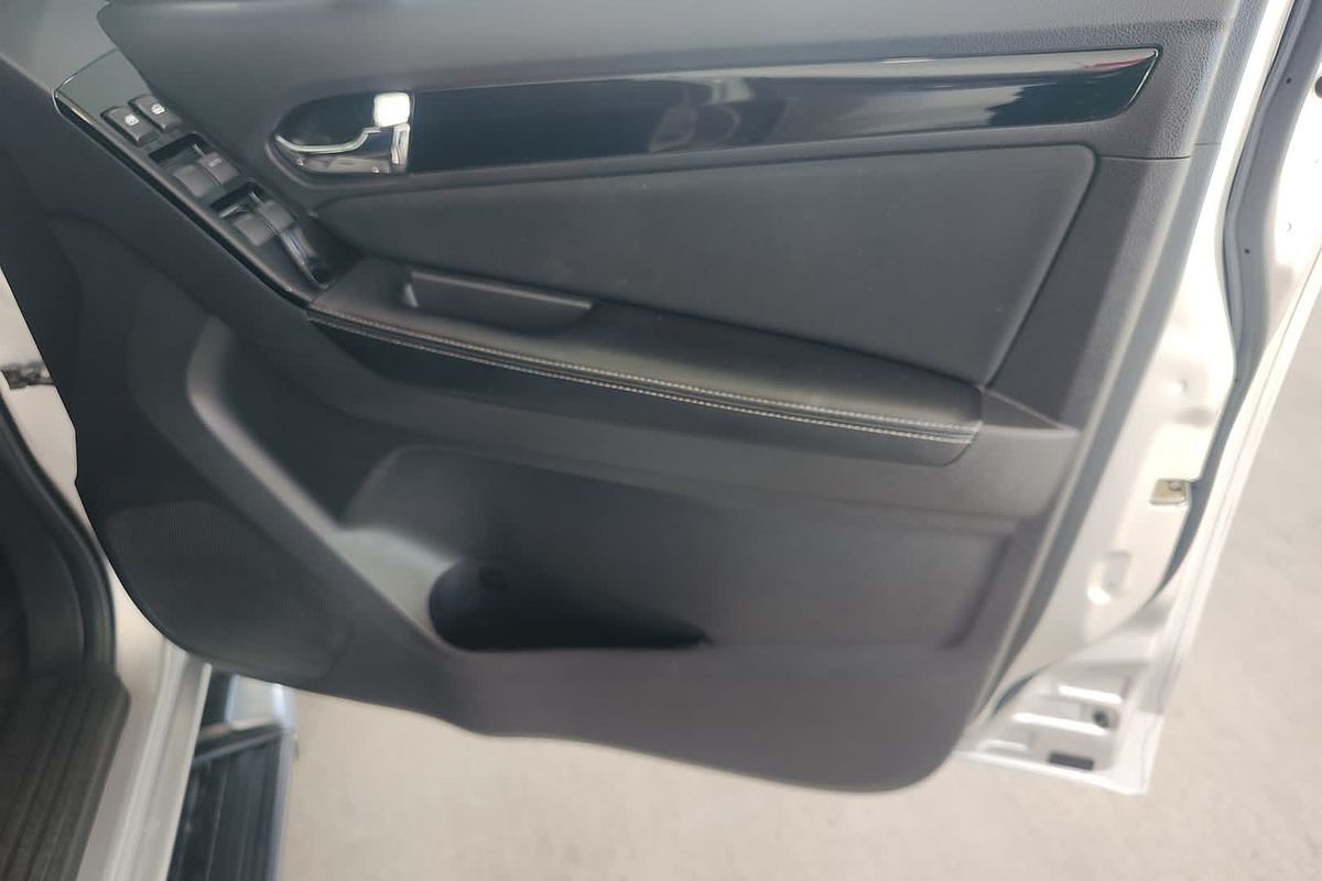 2020 Isuzu MU-X LS-U