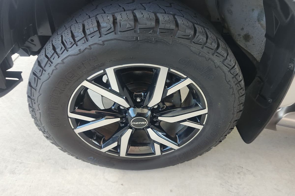 2020 Isuzu MU-X LS-U