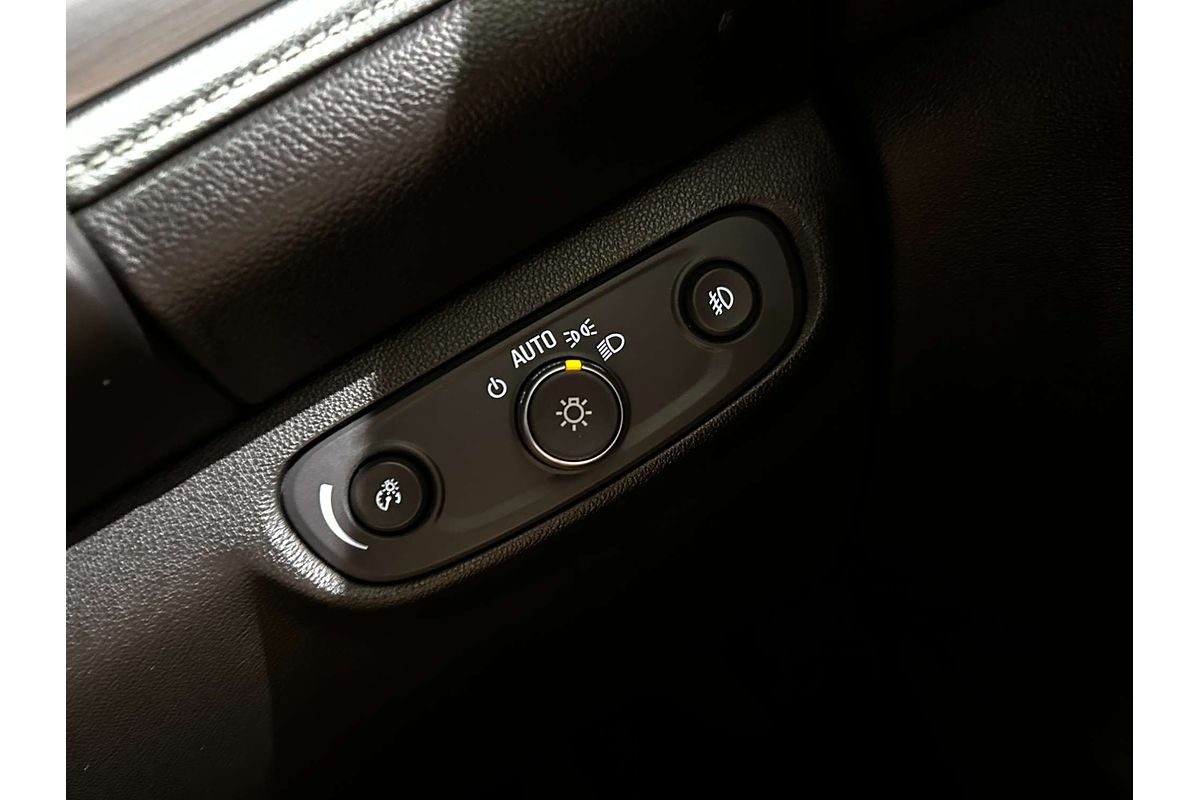 2019 Holden Acadia LTZ AC