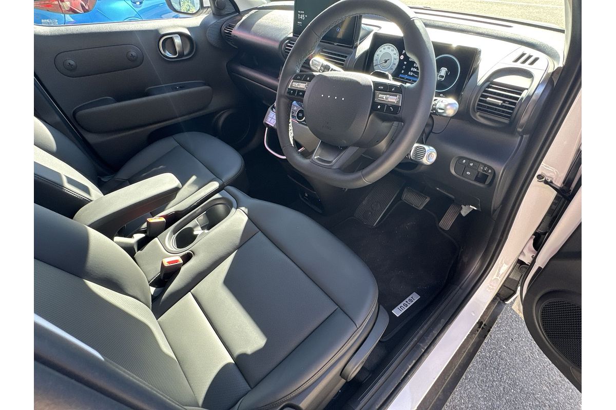 2025 Hyundai INSTER Cross AX.V1