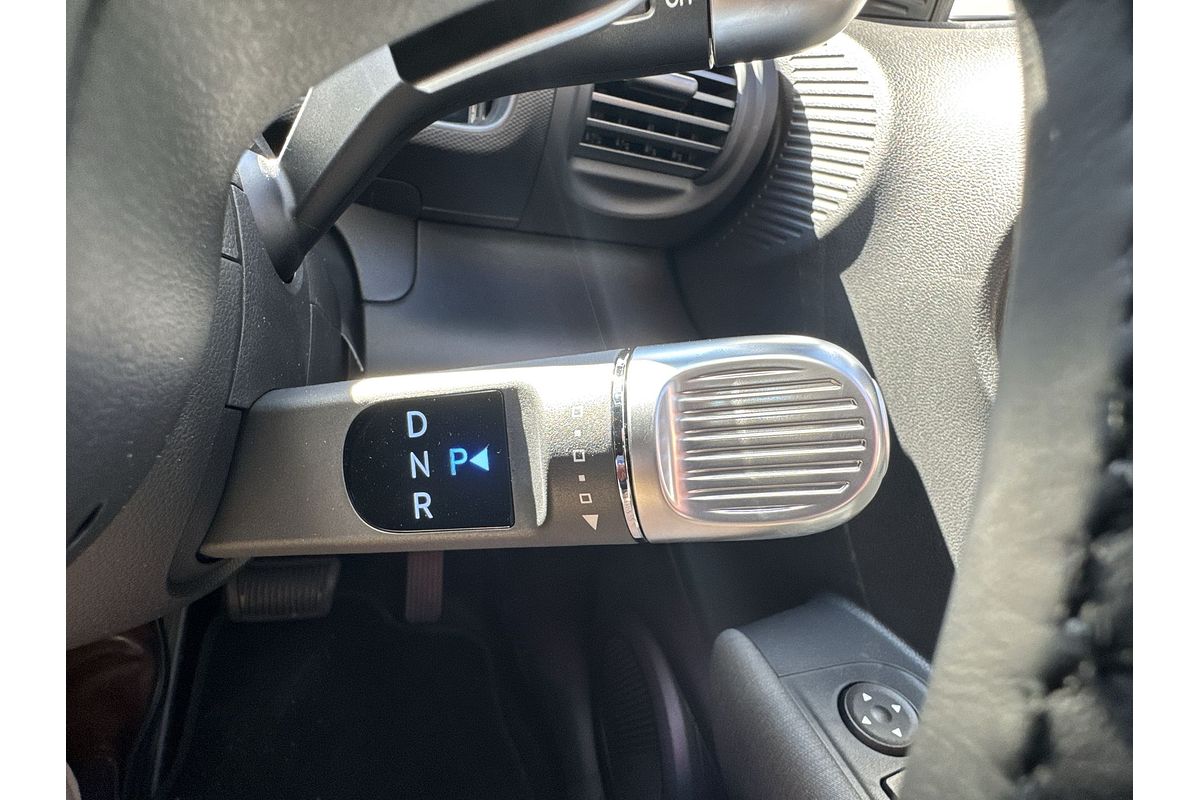 2025 Hyundai INSTER Cross AX.V1