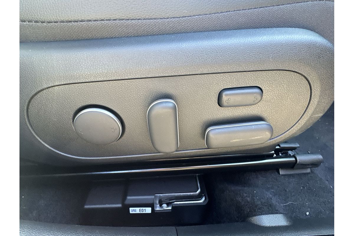 2024 Hyundai Kona Premium N Line SX2.V2