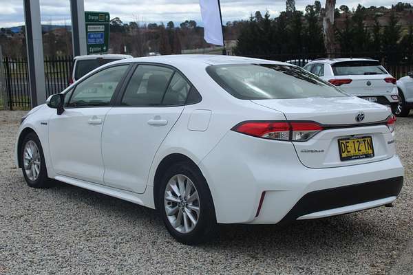 2022 Toyota Corolla Ascent Sport Hybrid ZWE211R