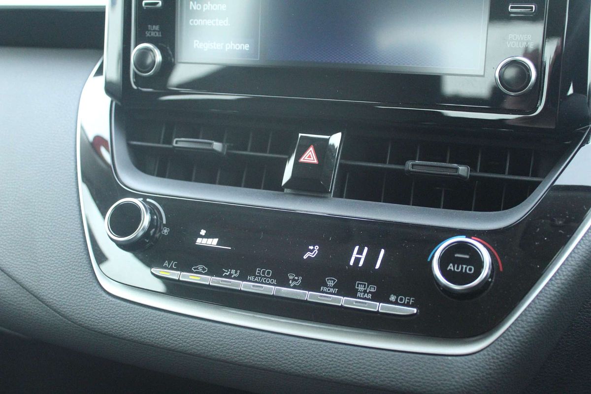 2022 Toyota Corolla Ascent Sport Hybrid ZWE211R