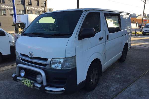 2008 Toyota Hiace LWB KDH201R MY07 UPGRADE