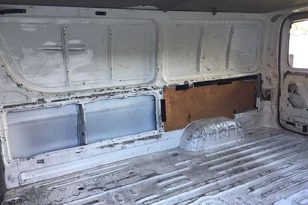 2008 Toyota Hiace LWB KDH201R MY07 UPGRADE