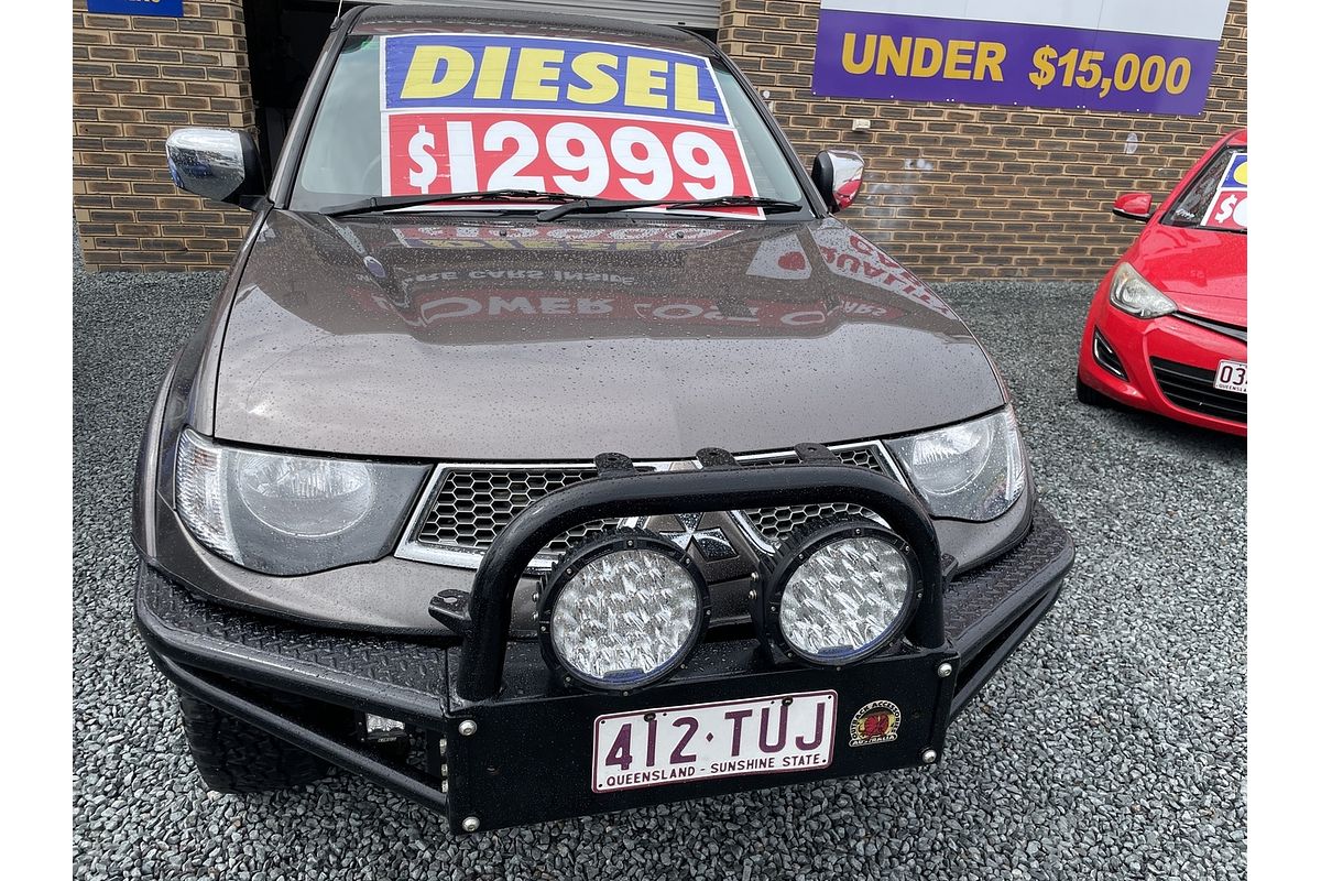 2011 Mitsubishi Triton GLX-R MN 4X4