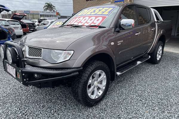 2011 Mitsubishi Triton GLX-R MN 4X4