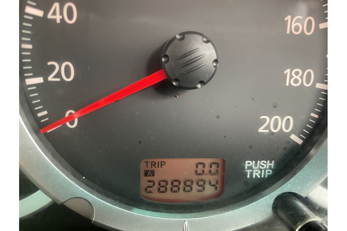 2011 Mitsubishi Triton GLX-R MN 4X4