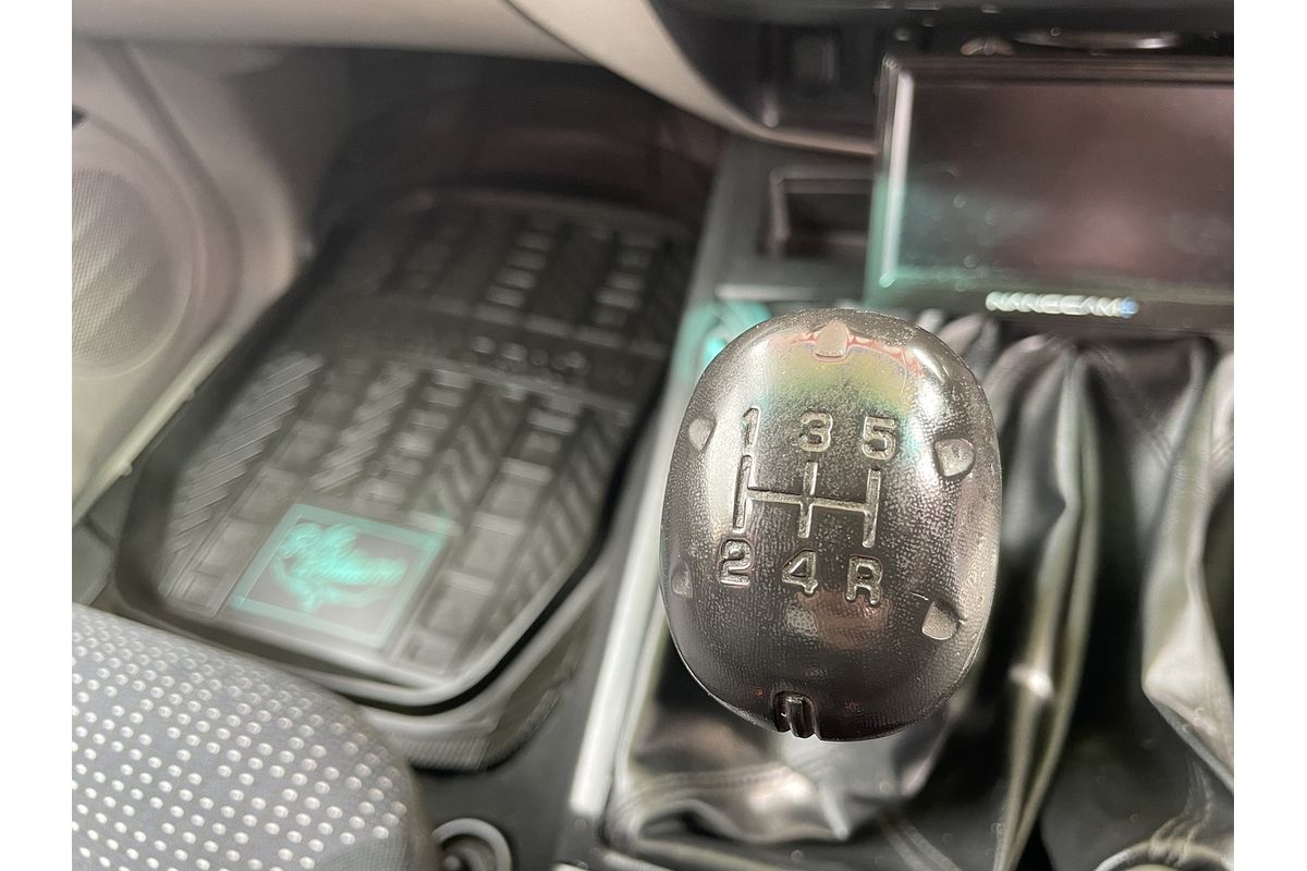 2011 Mitsubishi Triton GLX-R MN 4X4