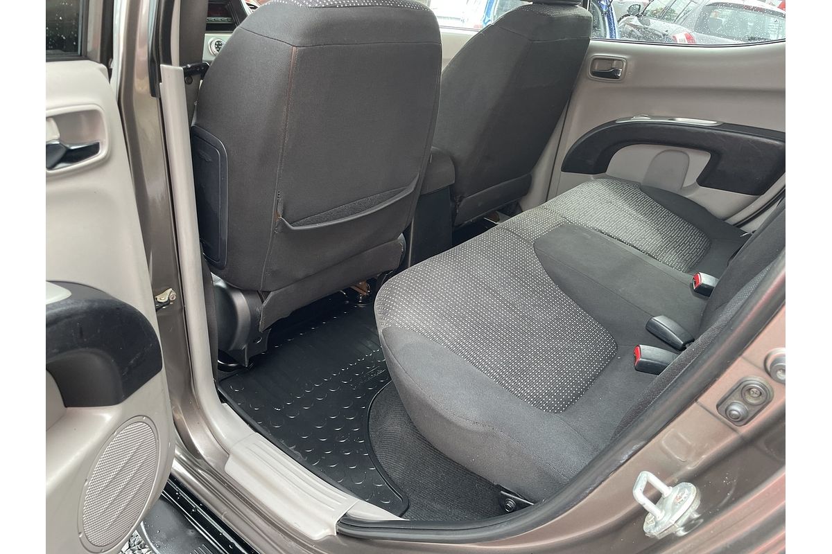 2011 Mitsubishi Triton GLX-R MN 4X4
