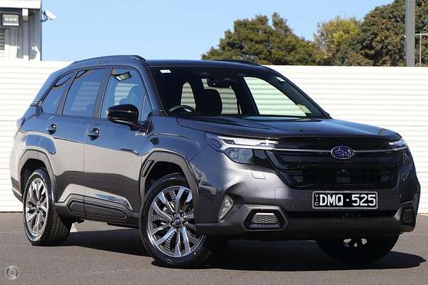 2025 Subaru Forester Hybrid Touring S6