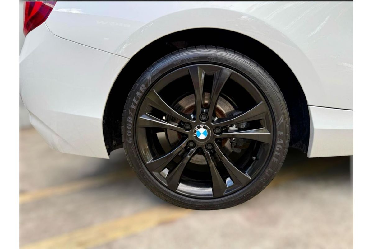 2014 BMW 2 20d SPORT LINE F22