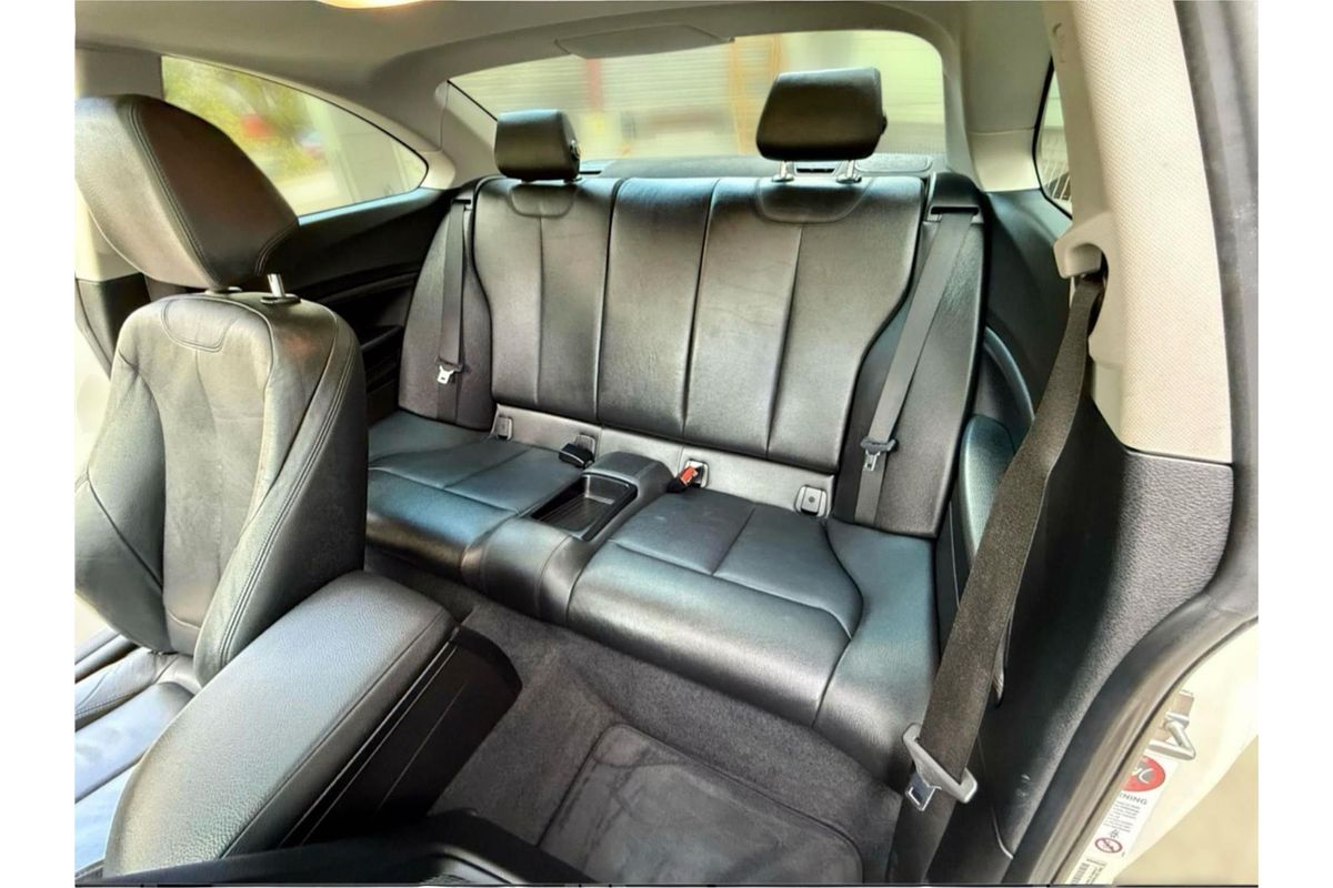 2014 BMW 2 20d SPORT LINE F22