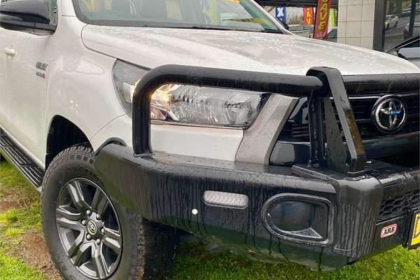 2024 Toyota Hilux SR 48V GUN126R