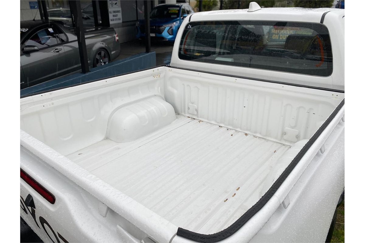 2024 Toyota Hilux SR 48V GUN126R