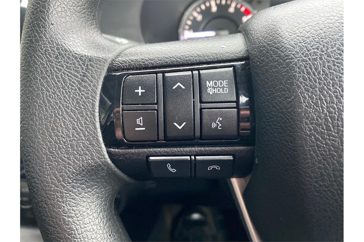 2024 Toyota Hilux SR 48V GUN126R