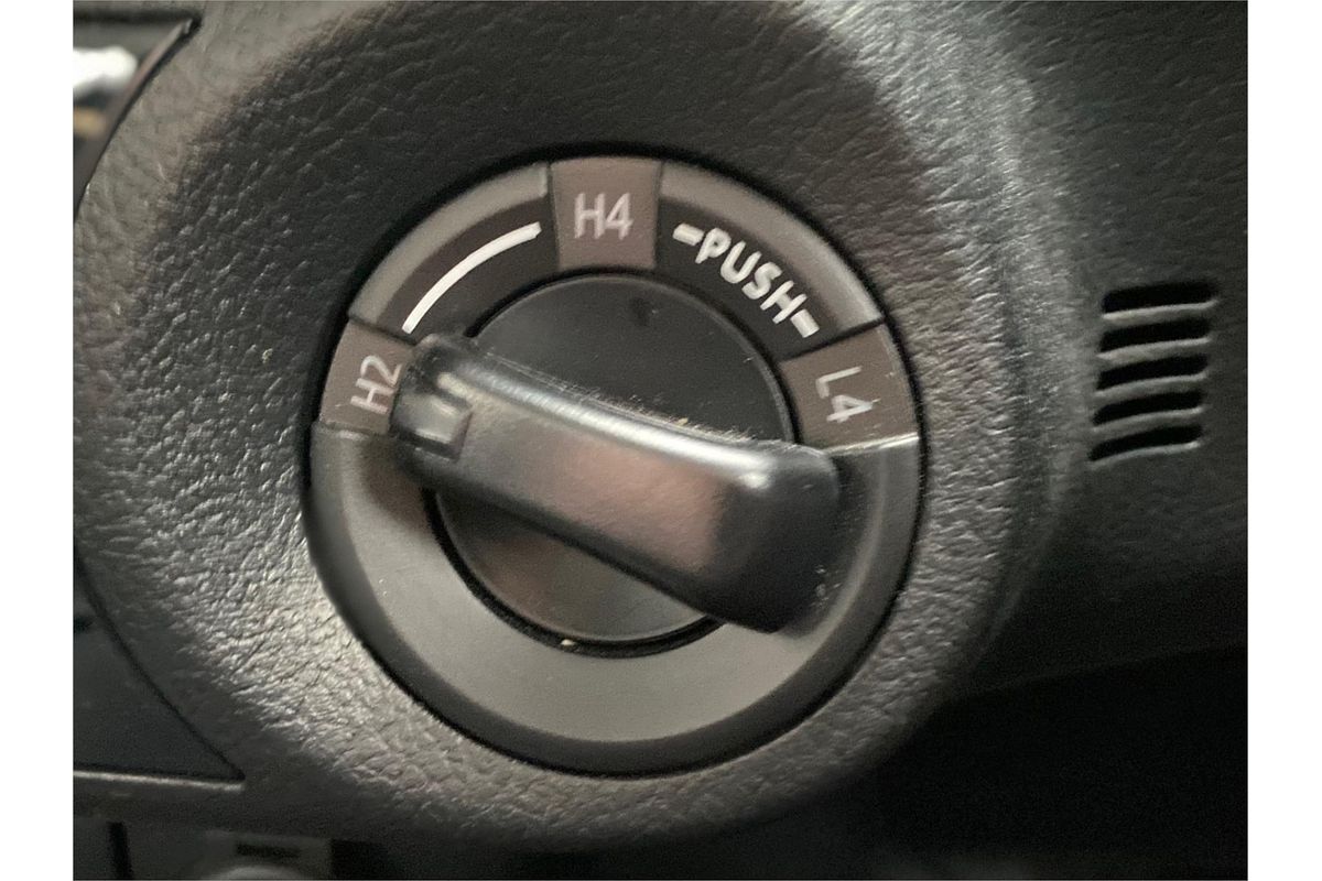 2024 Toyota Hilux SR 48V GUN126R