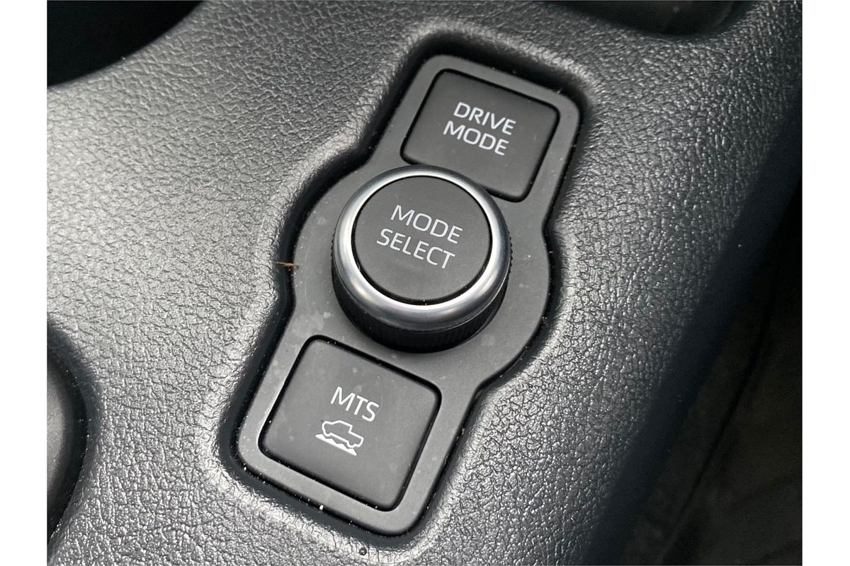 2024 Toyota Hilux SR 48V GUN126R
