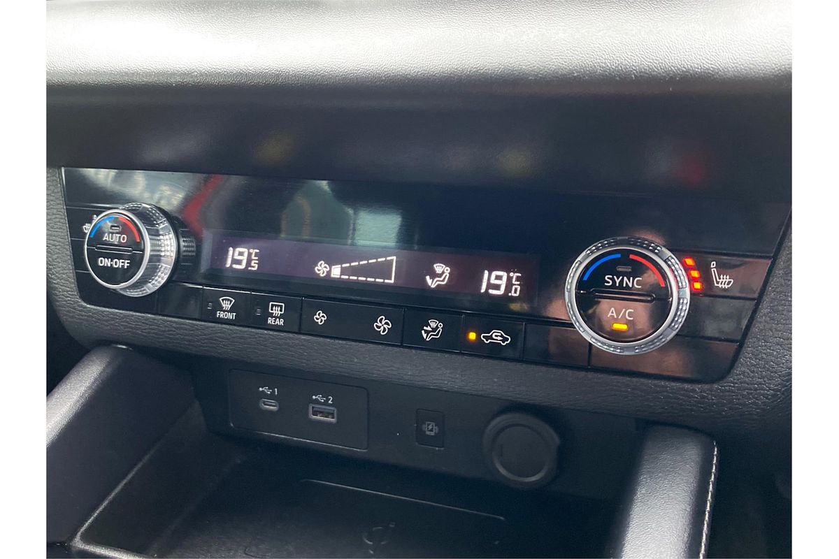 2023 Mitsubishi Outlander LS ZM