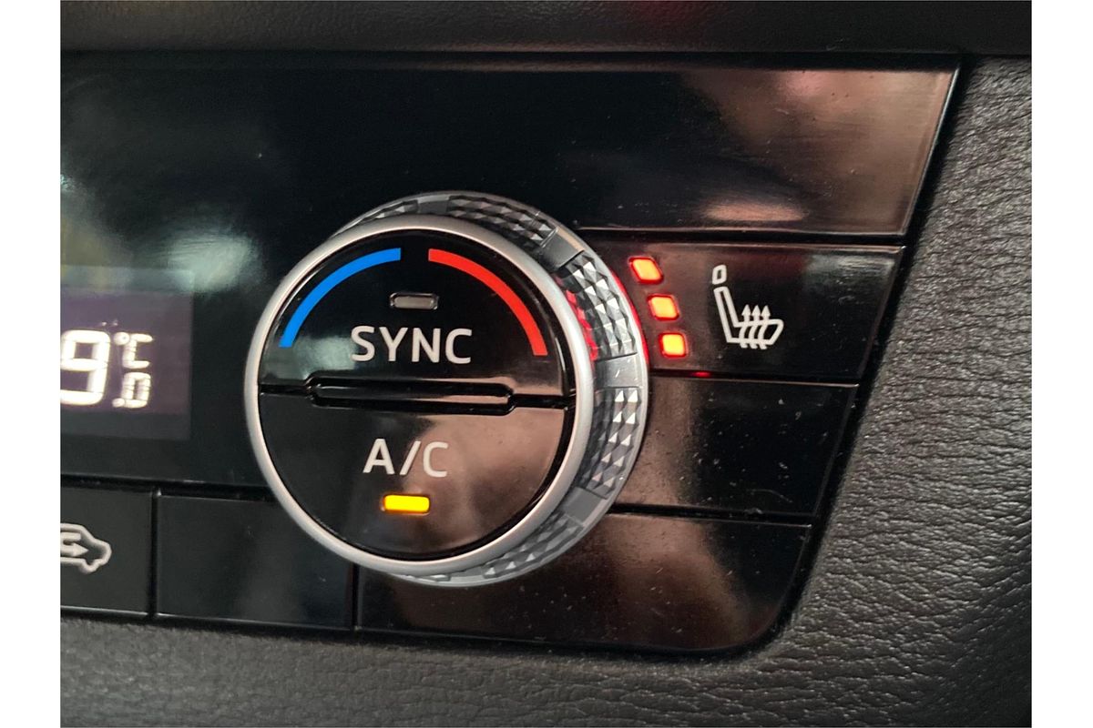2023 Mitsubishi Outlander LS ZM