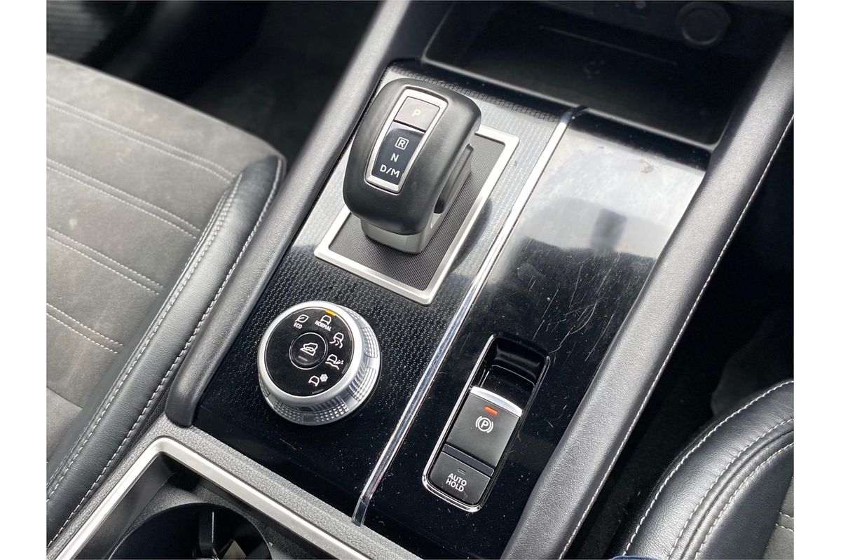 2023 Mitsubishi Outlander LS ZM