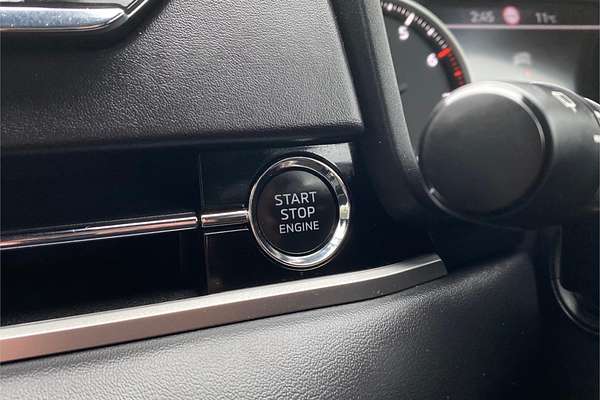 2023 Mitsubishi Outlander LS ZM