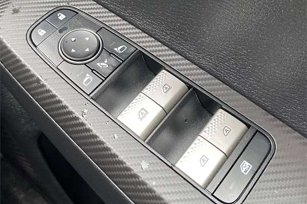 2023 Mitsubishi Outlander LS ZM
