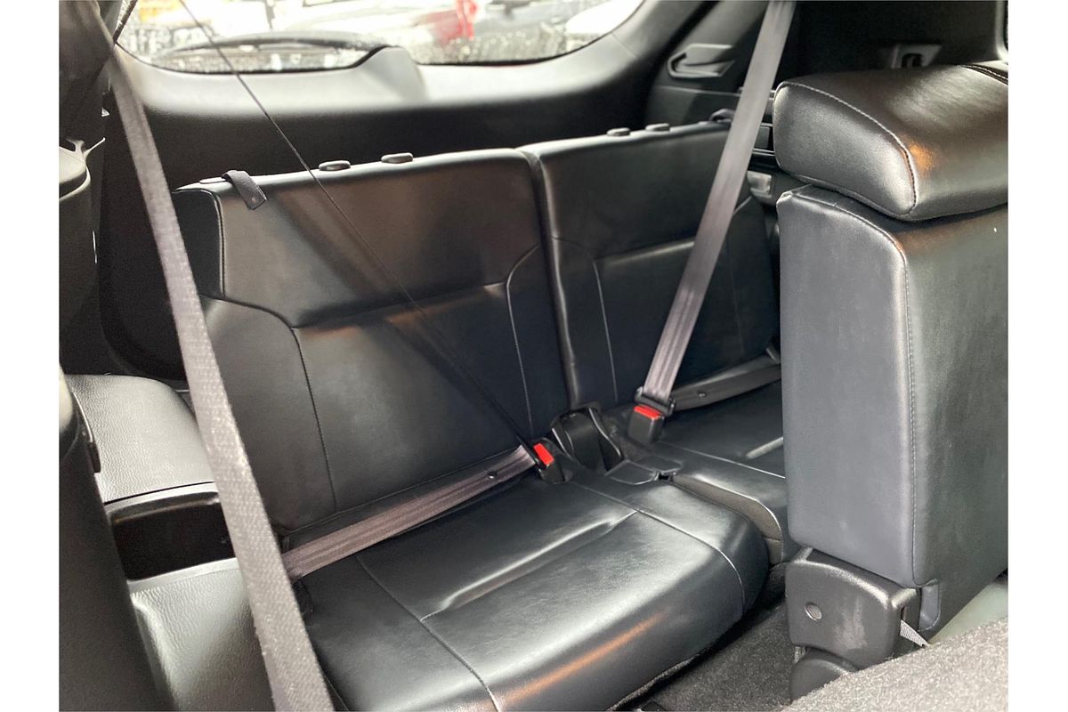 2023 Mitsubishi Outlander LS ZM
