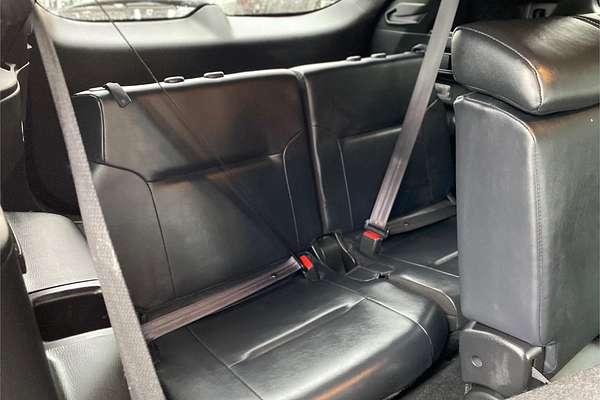 2023 Mitsubishi Outlander LS ZM