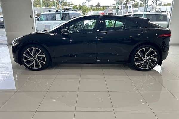 2023 Jaguar I-PACE EV400 R-Dynamic SE X590
