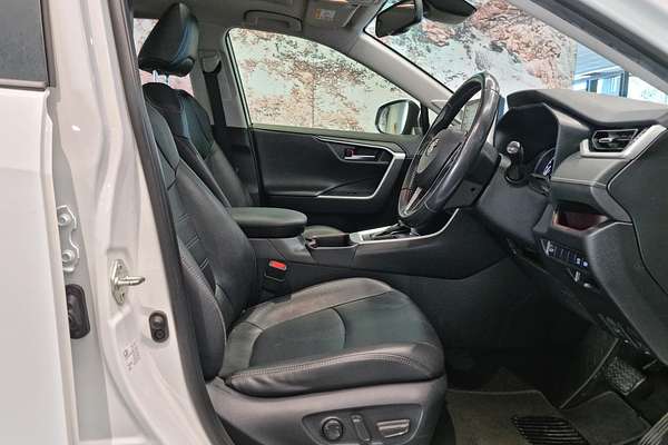 2020 Toyota RAV4 Cruiser MXAA52R