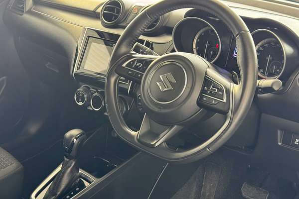 2020 Suzuki Swift GLX Turbo AZ Series II