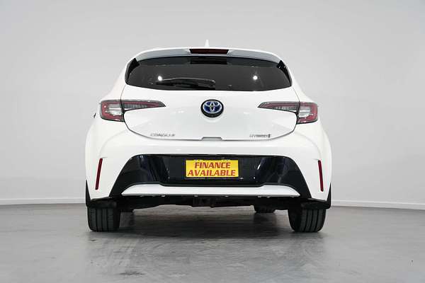2018 Toyota Corolla SX Hybrid ZWE211R